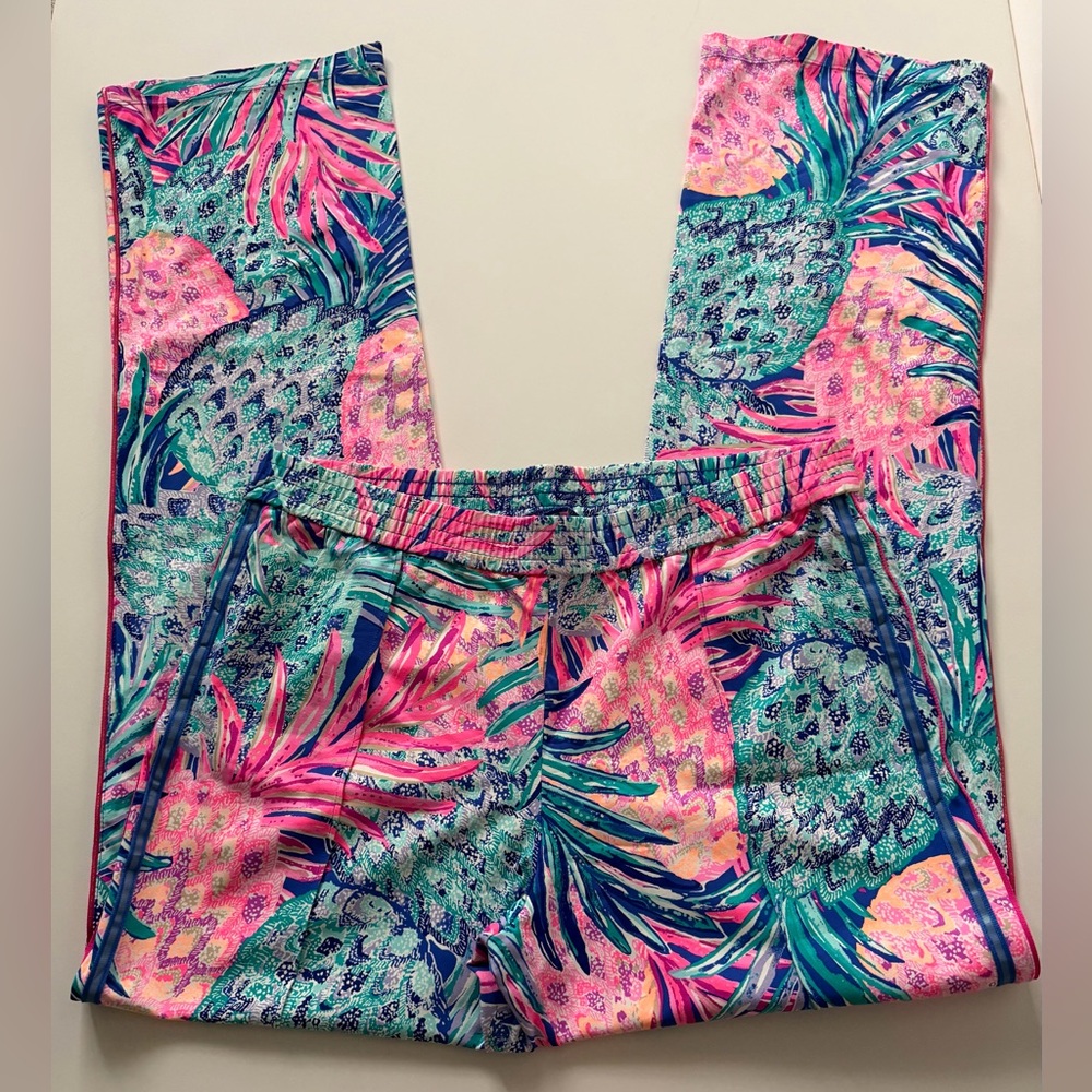 LILLY PULITZER LUXLETIC FLARE PANT SIZE L